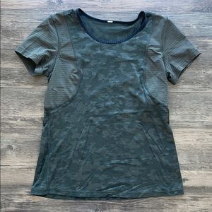 Lululemon Run For Days Camo Short Sleeve